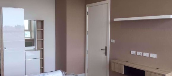 Apartamento com 1 quarto em condomínio em Huai Khwang, Thailand N.º 10361 5