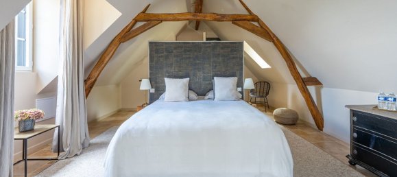 6 Schlafzimmer Haus in Neuvy-le-Roi, France, Nr. 61636 12