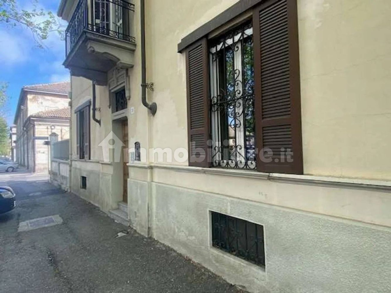 4 bedrooms Villa in Voghera, Italy No. 354879