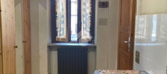 1 bedroom Apartment in Cardano al Campo, Italy No. 295264 9