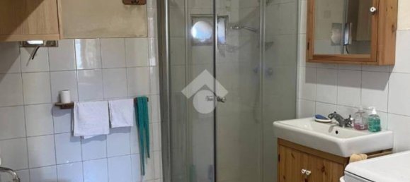 1 bedroom Apartment in Cardano al Campo, Italy No. 295264 10