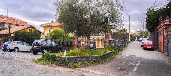 3 bedrooms Villa in Pedara, Italy No. 374780 7