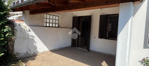 Дом с 4 спальнями в Варалло Помбия, Италия № 370810 39