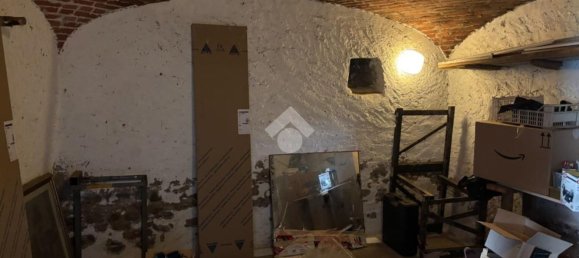 Дом с 4 спальнями в Варалло Помбия, Италия № 370810 25