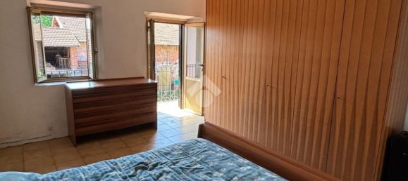 Дом с 4 спальнями в Варалло Помбия, Италия № 370810 30