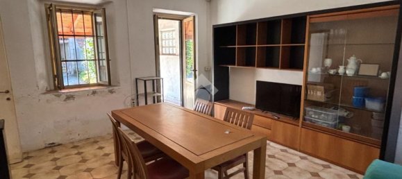 Дом с 4 спальнями в Варалло Помбия, Италия № 370810 7