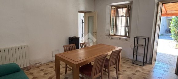 Дом с 4 спальнями в Варалло Помбия, Италия № 370810 8