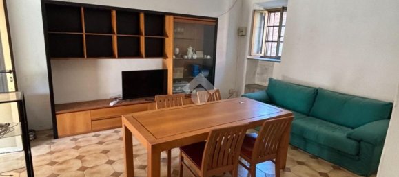 Дом с 4 спальнями в Варалло Помбия, Италия № 370810 34