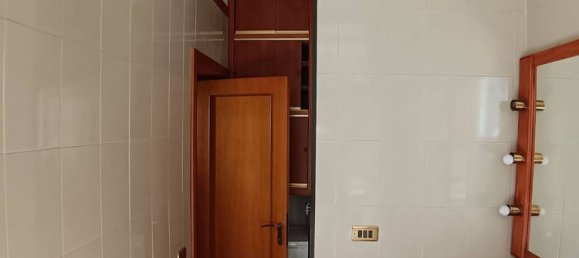 5 chambres Appartement à Chieti, Italy No. 328319 7