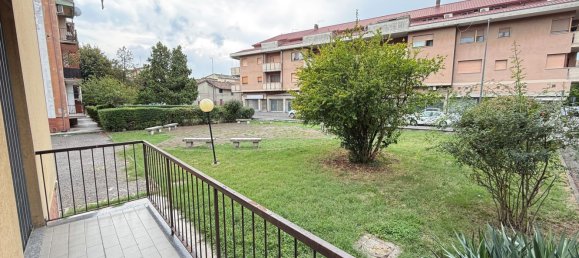 3 bedrooms Apartment in Piacenza, Italy No. 356465 12