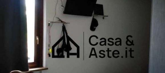 4 rooms Apartment in Montelupone, Italy No. 96710 13