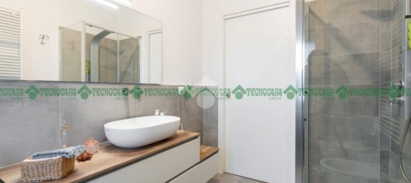 4-salle Appartement à Valsamoggia, Italy No. 35069 27