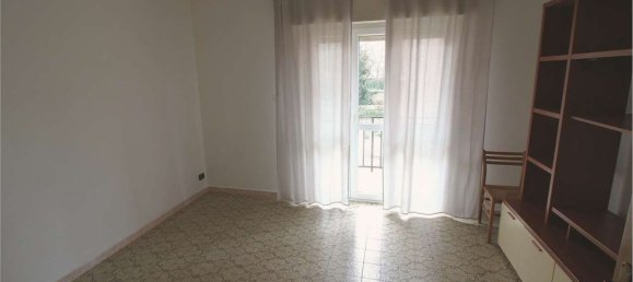 3-salle Appartement à Como, Italy No. 53047 19