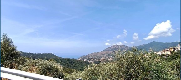 Квартира с 2 спальнями в Пиньоне, Италия № 318691 21