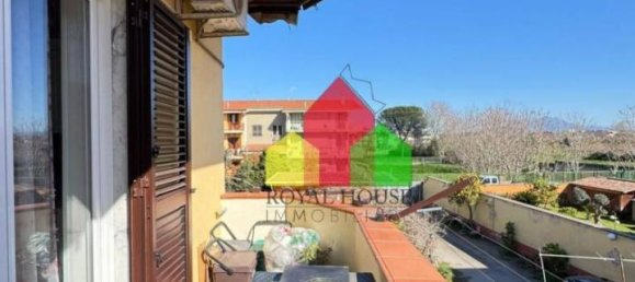 Apartamento de 4 divisões em Giugliano in Campania, Italy N.º 37536 13