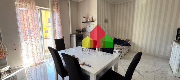 Apartamento de 4 divisões em Giugliano in Campania, Italy N.º 37536 11