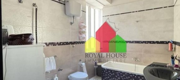 Apartamento de 4 divisões em Giugliano in Campania, Italy N.º 37536 21