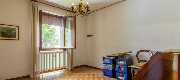 3 bedrooms Apartment in Padua, Italy No. 341691 8