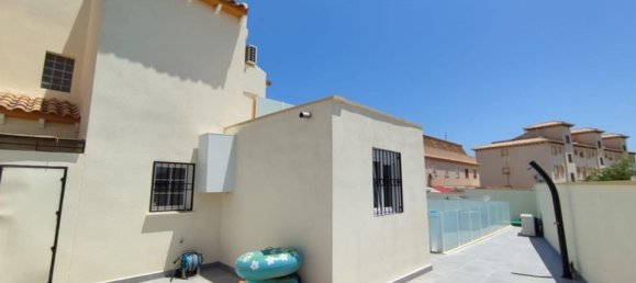2 bedrooms Villa in Alicante, Spain No. 176474 13