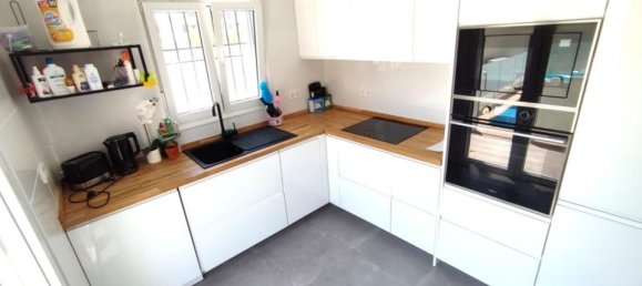 2 bedrooms Villa in Alicante, Spain No. 176474 2