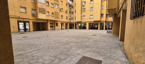 Apartamento de 3 dormitorios en Badajoz, Spain No. 168946 31