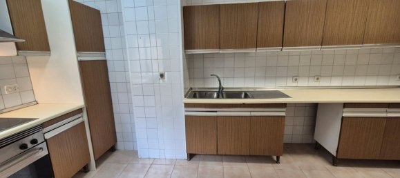 Apartamento de 3 dormitorios en Badajoz, Spain No. 168946 10
