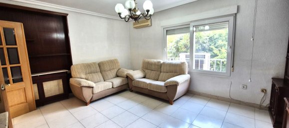 Apartamento de 3 dormitorios en Badajoz, Spain No. 168946 3