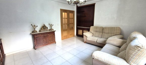 Apartamento de 3 dormitorios en Badajoz, Spain No. 168946 13