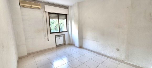 Apartamento de 3 dormitorios en Badajoz, Spain No. 168946 9