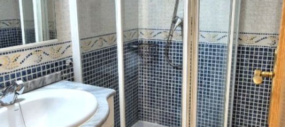 Apartamento de 3 dormitorios en Badajoz, Spain No. 168946 5