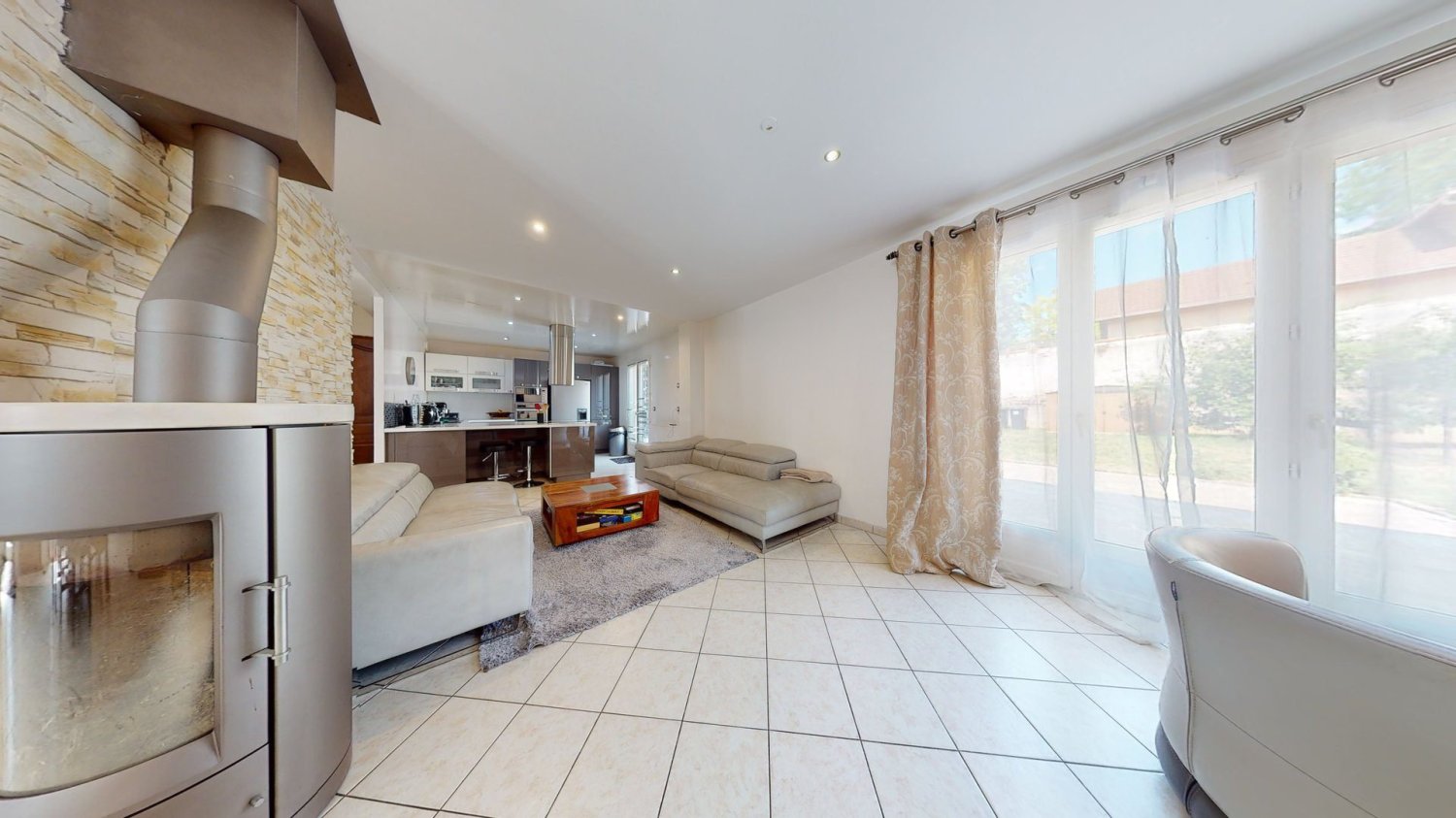 5 bedrooms House in Cormeilles-en-Parisis, France No. 181652