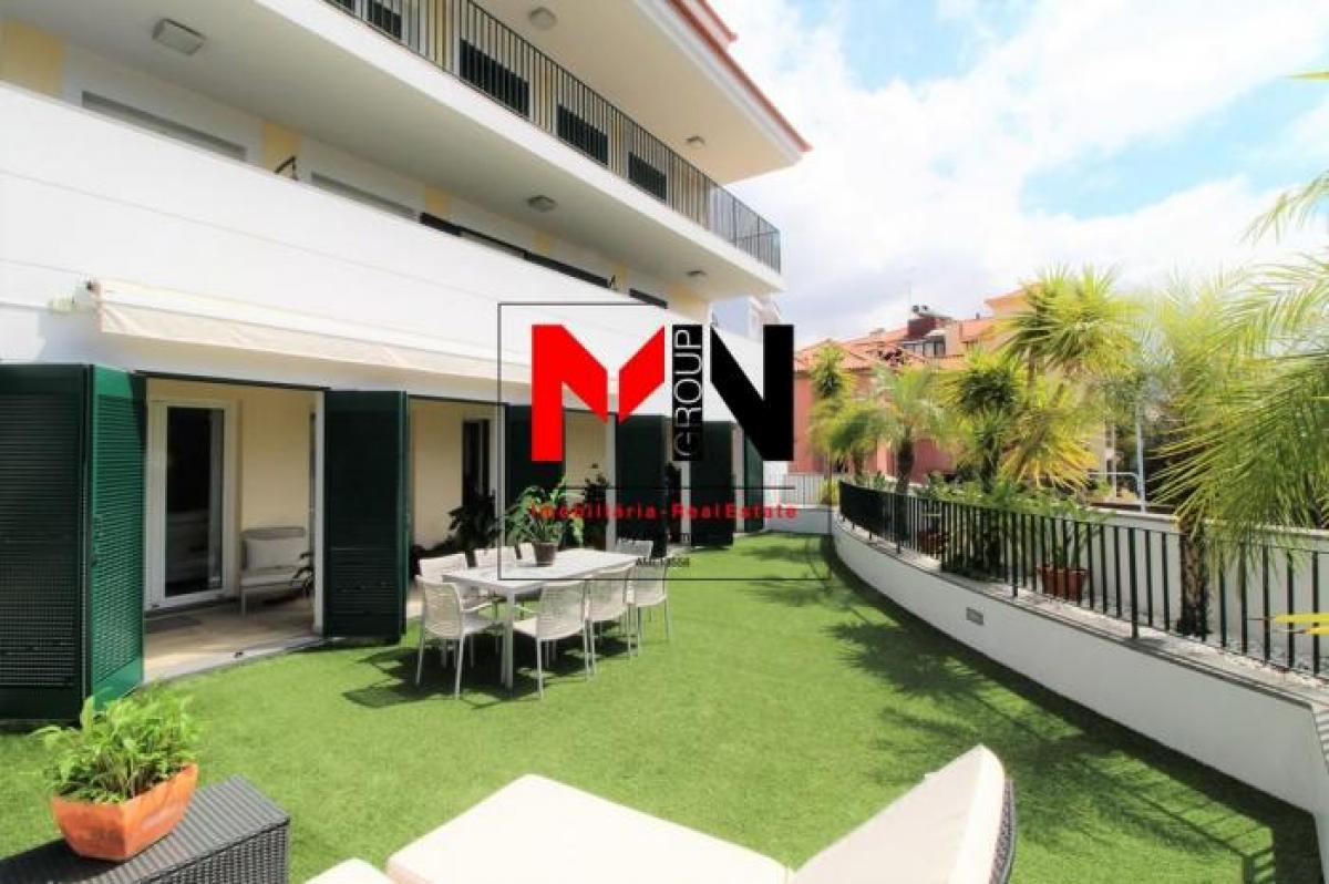 3 bedrooms Apartment in Funchal, Portugal No. 486