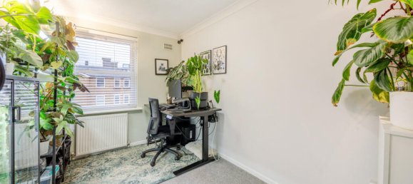 2 bedrooms Apartment in London, United Kingdom No. 7636 8