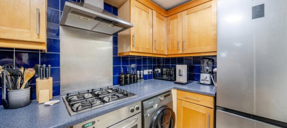 2 bedrooms Apartment in London, United Kingdom No. 7636 29