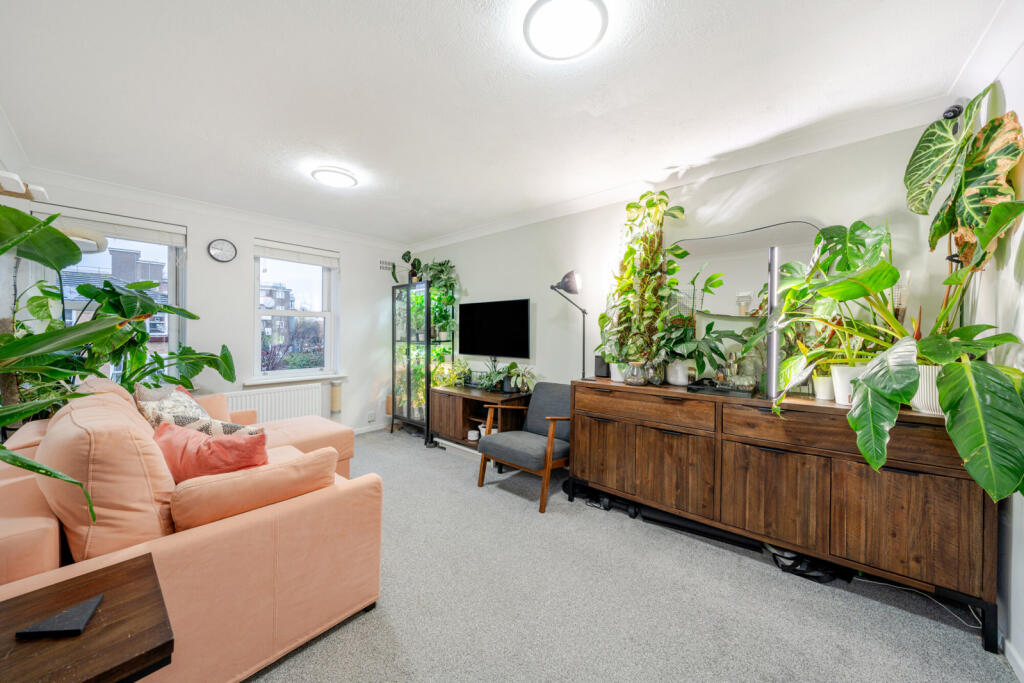 2 bedrooms Apartment in London, United Kingdom No. 7636