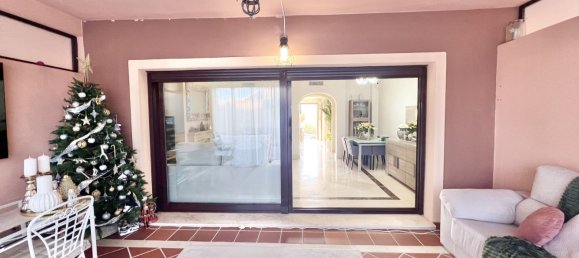 3 bedrooms Townhouse in Estepona, Spain No. 137699 16