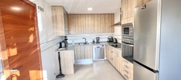 3 bedrooms Townhouse in Estepona, Spain No. 137699 4