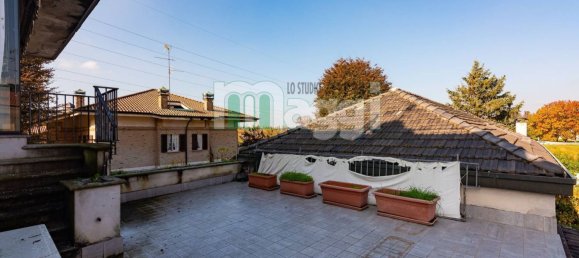 22غرفة فيلا في Meda, Italy رقم 172050 22