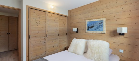 1 bedroom Apartment in Les Belleville, France No. 597 7