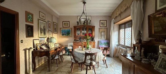 7 rooms Apartment in Rome, Italy No. 166110 20