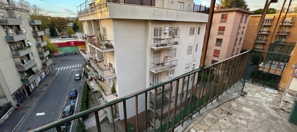 7 rooms Apartment in Rome, Italy No. 166110 3
