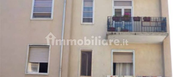 3 bedrooms Apartment in Suzzara, Italy No. 276601 4