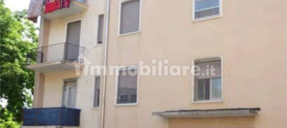 3 bedrooms Apartment in Suzzara, Italy No. 276601 6