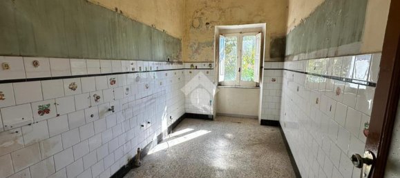 Casa de 3 dormitorios en Montesarchio, Italy No. 31961 27