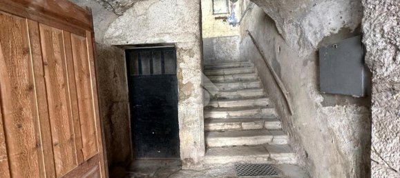 Casa de 3 dormitorios en Montesarchio, Italy No. 31961 18