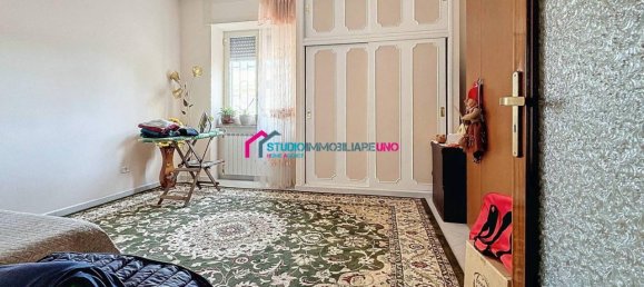 8-Zimmer Wohnung in Saviano, Italy, Nr. 37326 12