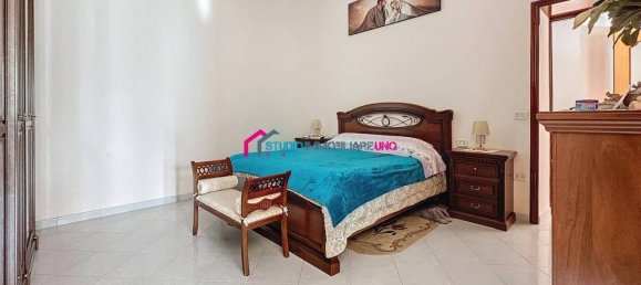 8-Zimmer Wohnung in Saviano, Italy, Nr. 37326 11