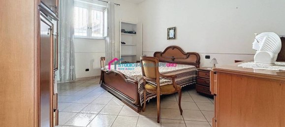 8-Zimmer Wohnung in Saviano, Italy, Nr. 37326 38