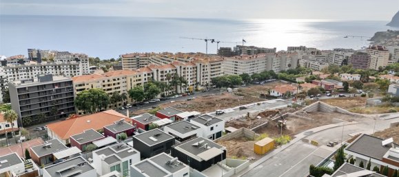 3 bedrooms House in Funchal, Portugal No. 25068 29