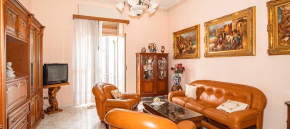 5 bedrooms House in Riposto, Italy No. 272676 12